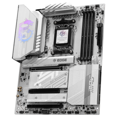 Connectique arrière et Wi-Fi 7